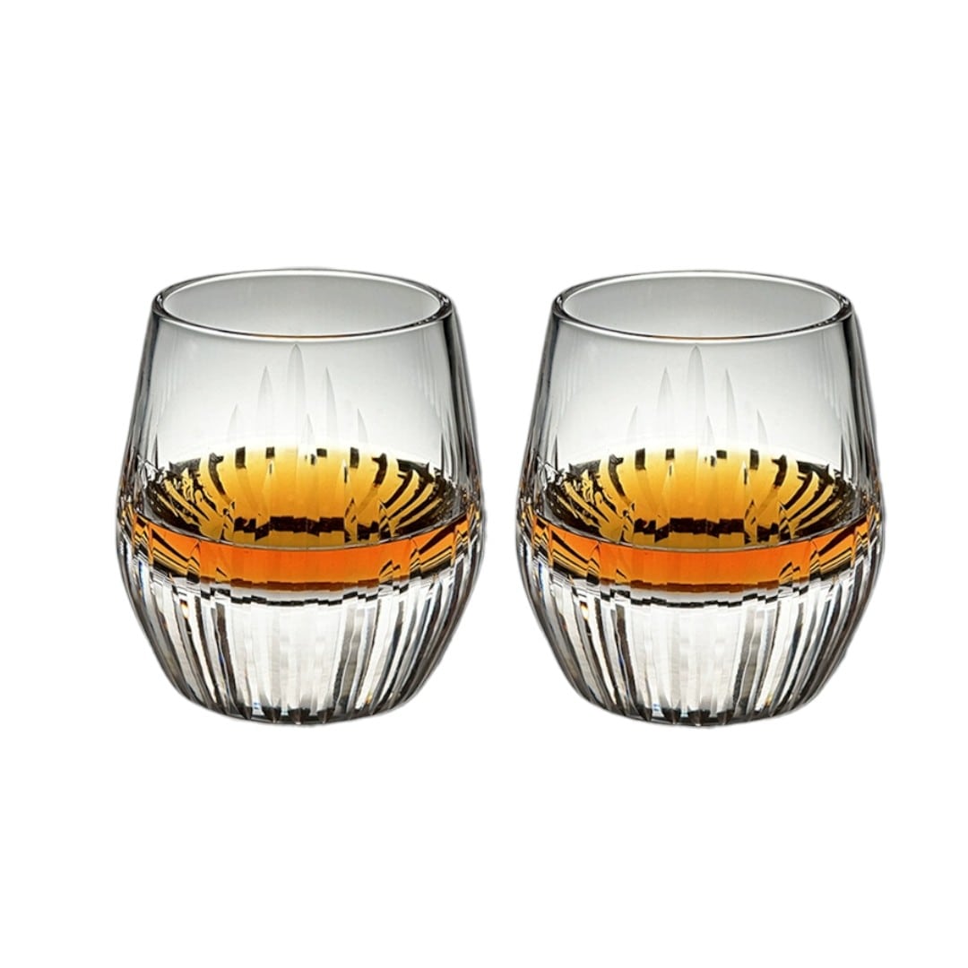 Close-up of K5 round crystal glass with minimalist style, perfect for fine spirits.