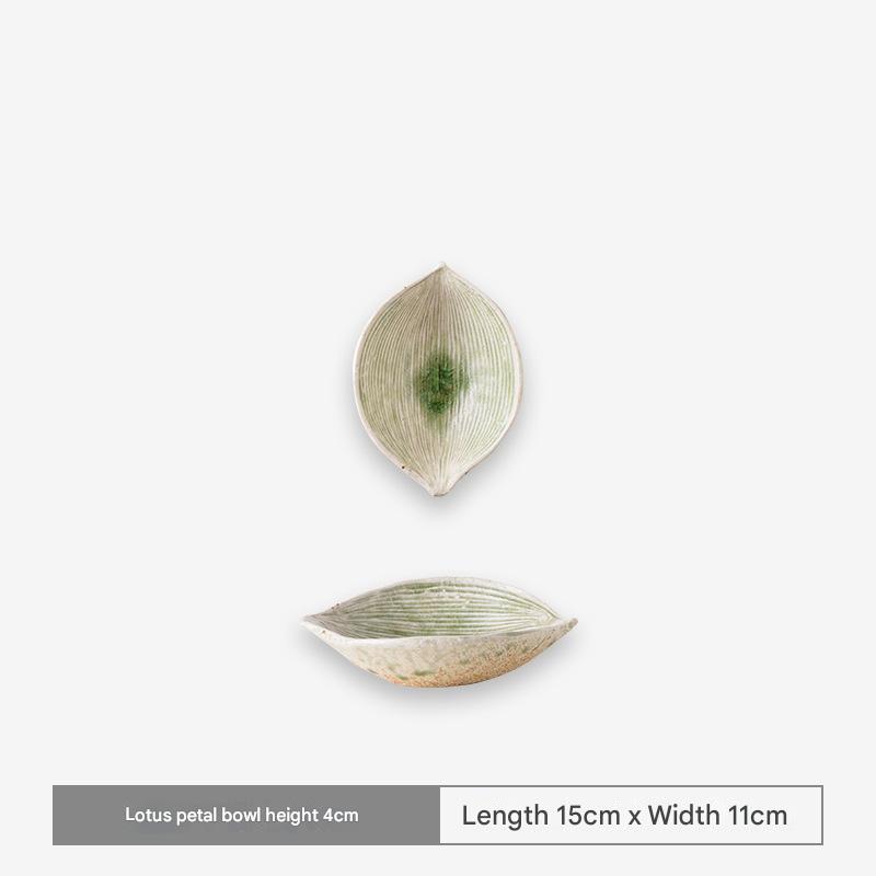 Handcrafted Leaf-Shaped Ceramic Plates | Artistic Dinnerware