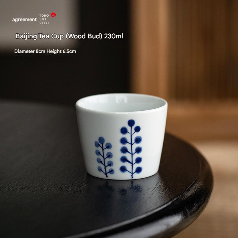 Japanese Blue and White Porcelain Tea Cups – Elegant & Durable