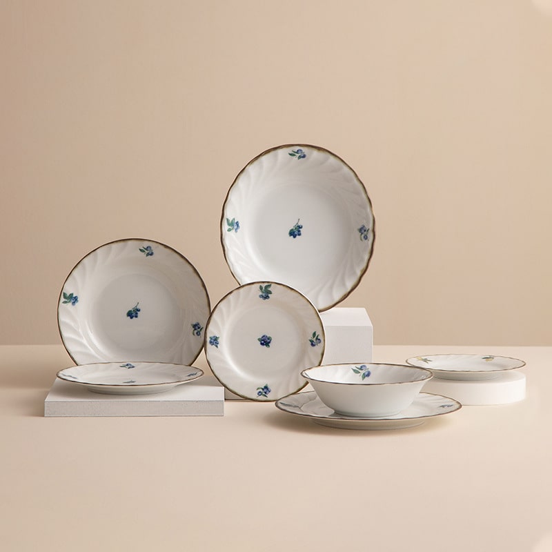 Full collection of Japanese handmade underglaze lemon ceramic plates.