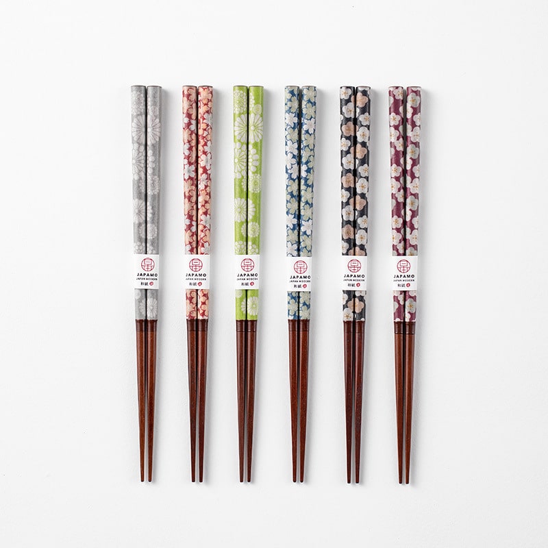 Elegant Japanese cherry blossom wooden chopsticks set