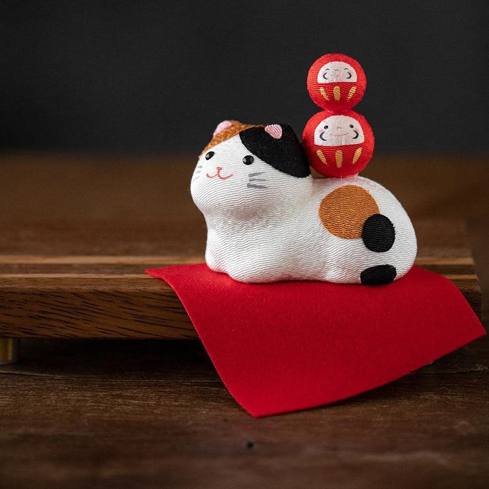 Fortune cat ornament with traditional Japanese design