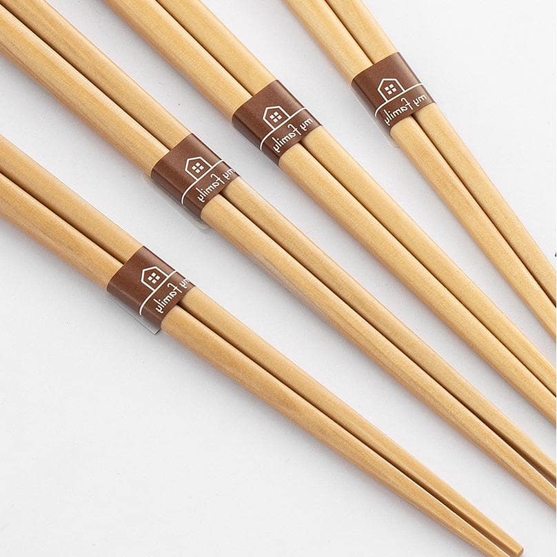 Durable and sustainable bamboo chopsticks close-up.