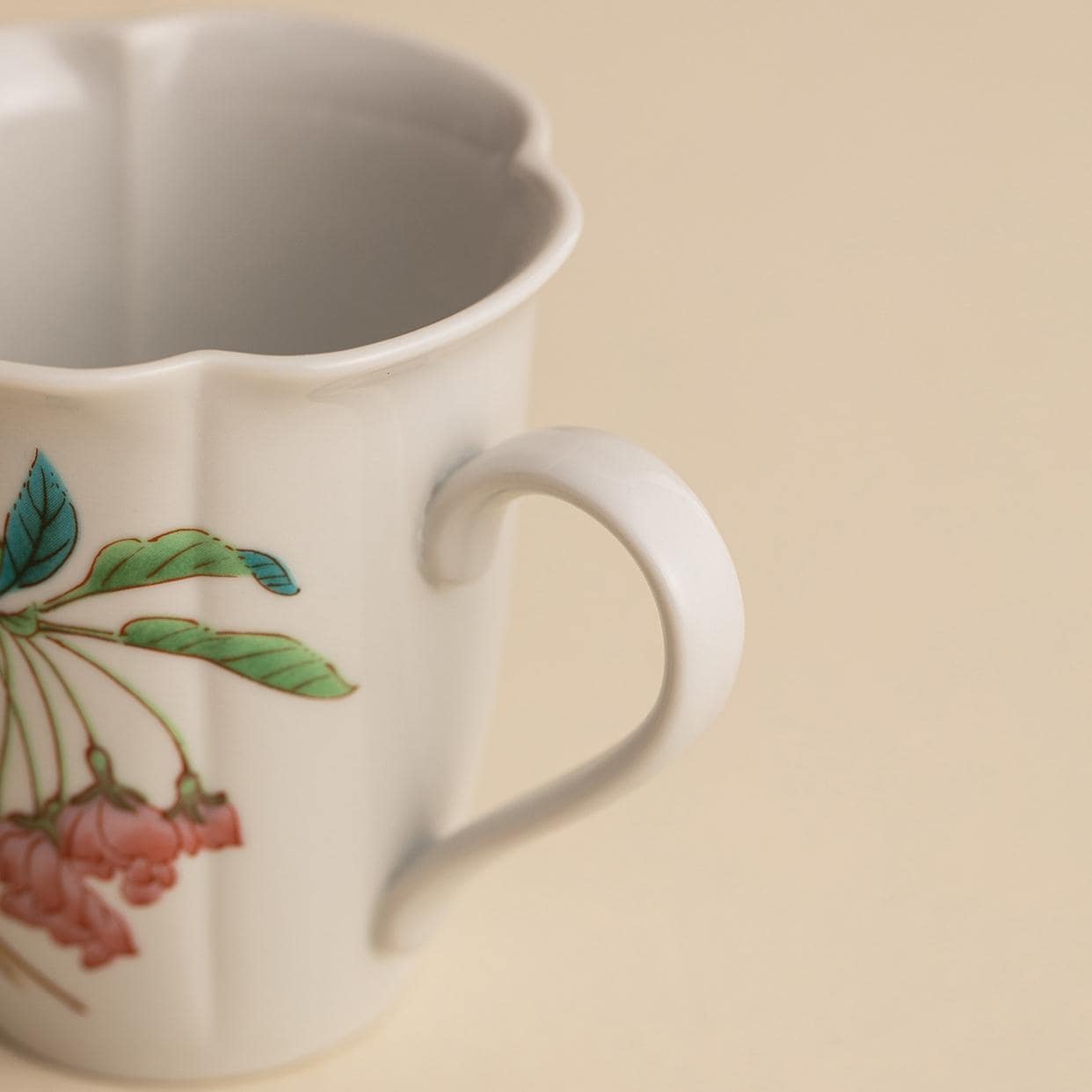 Nature-inspired drinkware with intricate floral patterns