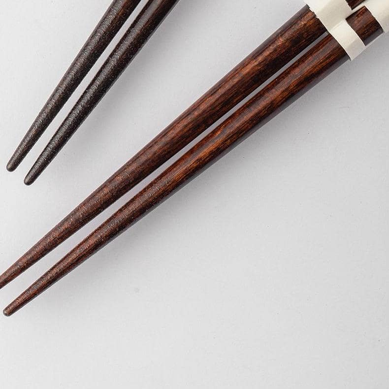 Creative Japanese chopsticks with unique owl accents