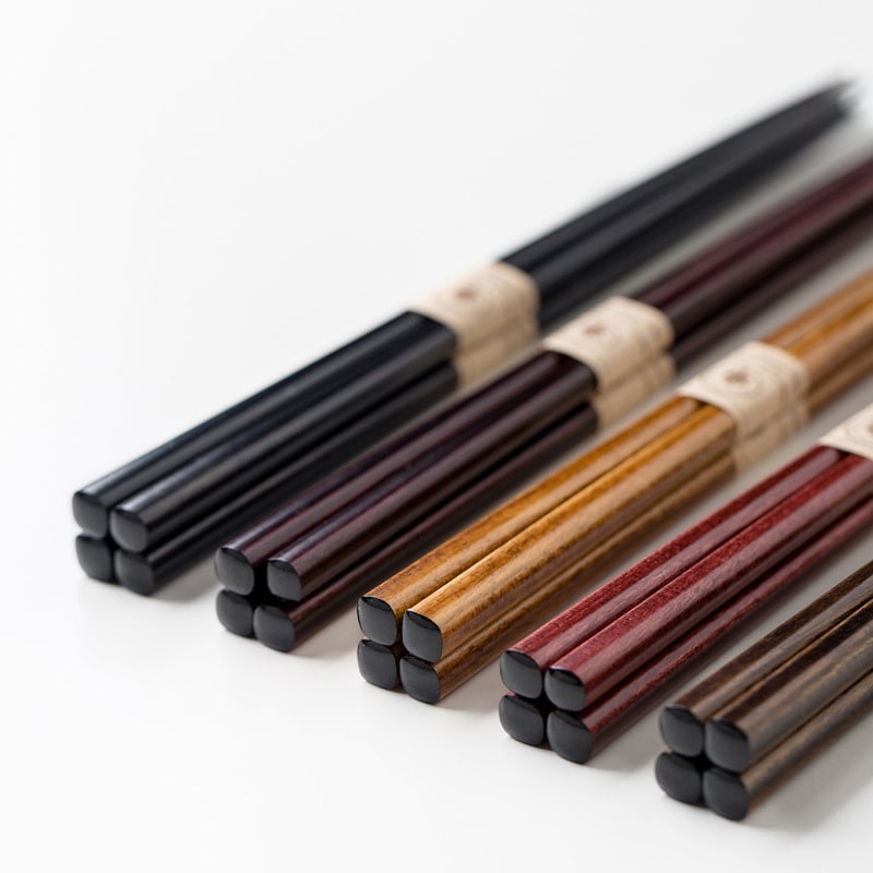 Japanese Sunlife wooden chopsticks set in five colors.