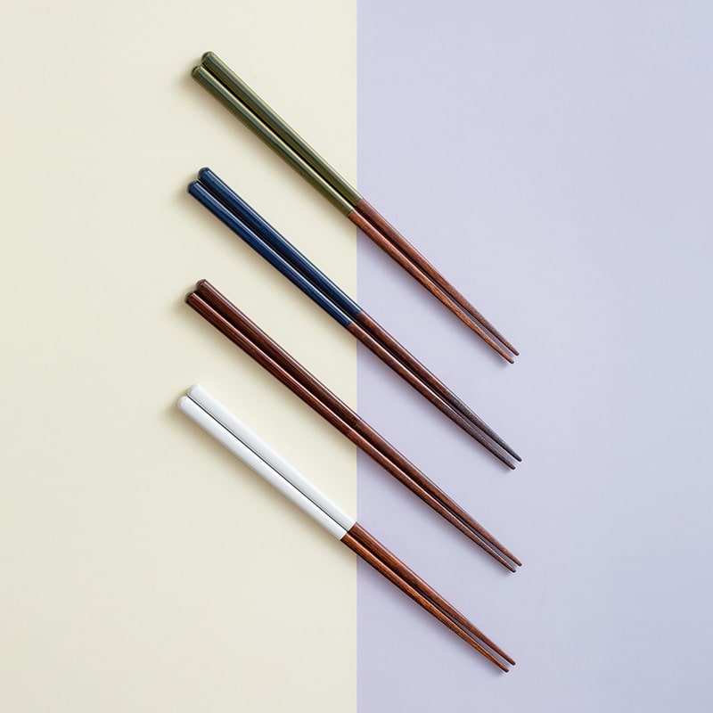 Close-up of non-slip pointed Japanese chopsticks