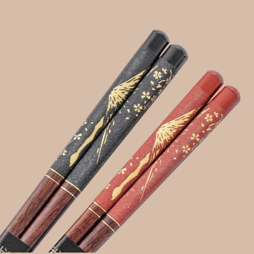 Pair of chopsticks with Mount Fuji design and premium box