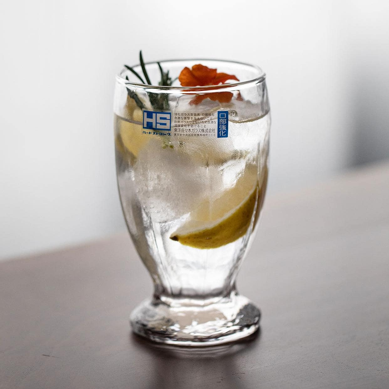 High-foot elegant glass for tea and soda