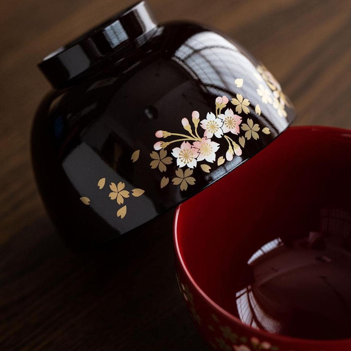 Japanese lacquerware couple bowl set with cherry blossom design