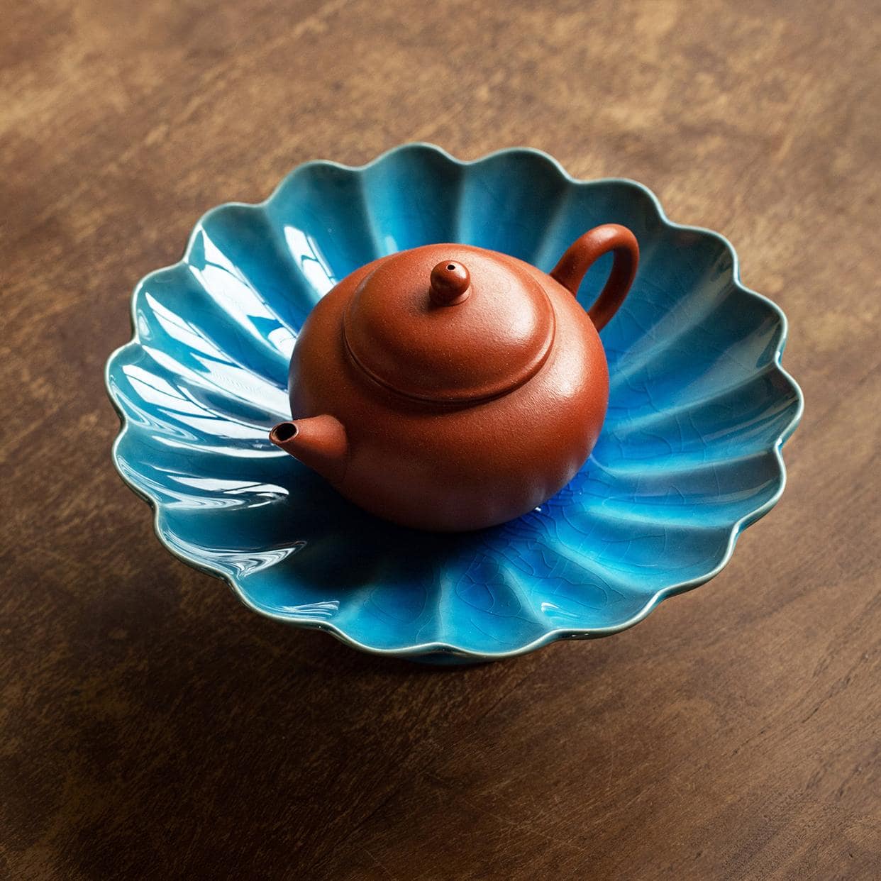 Pair of blue and green Mino glazed high-platform dessert plates.