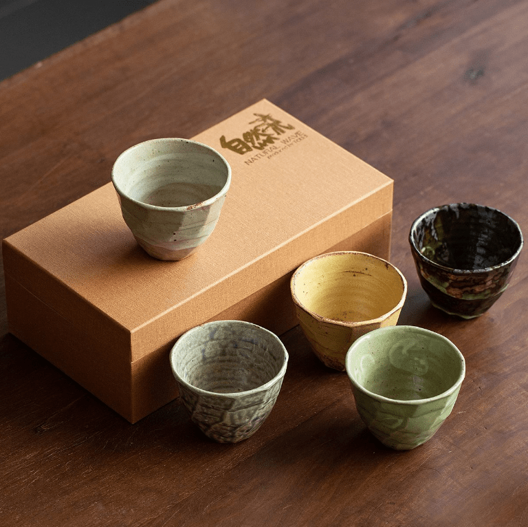 Handcrafted natural glazed tea cup set in a premium gift box.
