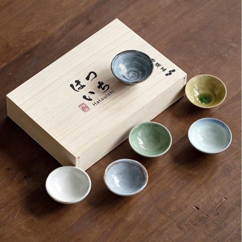 Hatsuichi handcrafted ceramic tea set in wooden box.
