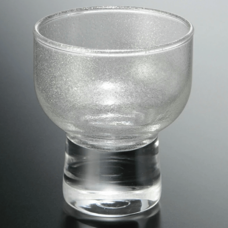 Premium glass sake cups with frosted metallic accents.
