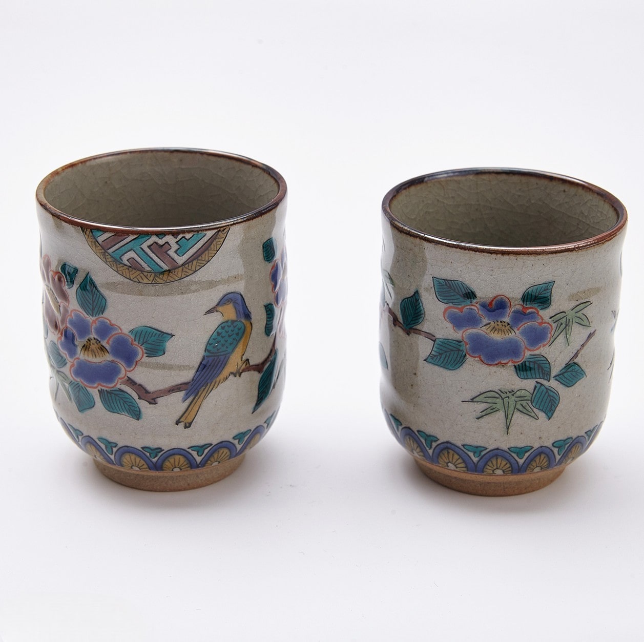 Earthy Glazed Japanese Tea Cups with Hand-Painted Details
