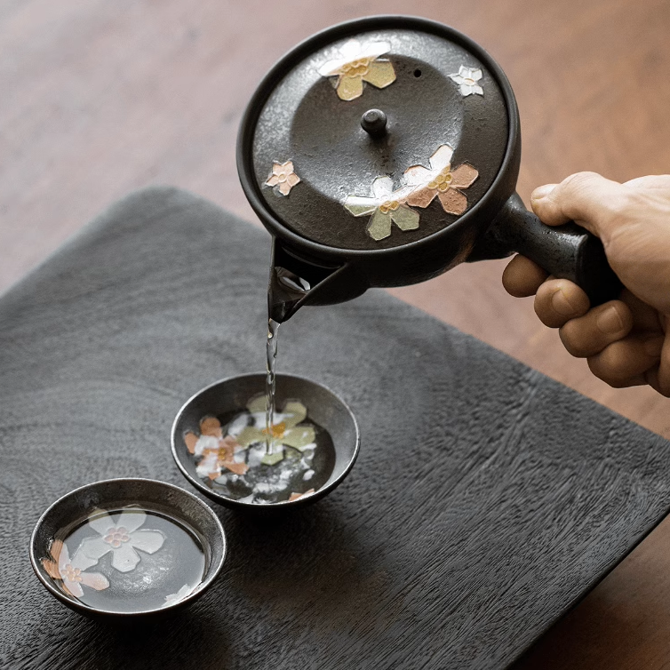 Y.A:Raison D'Etre 5点セット Sakura Ceramic Teaset – Elegant Y.A:Raison D'Etre 5点セット Sakura Ceramic Teaset – Elegant