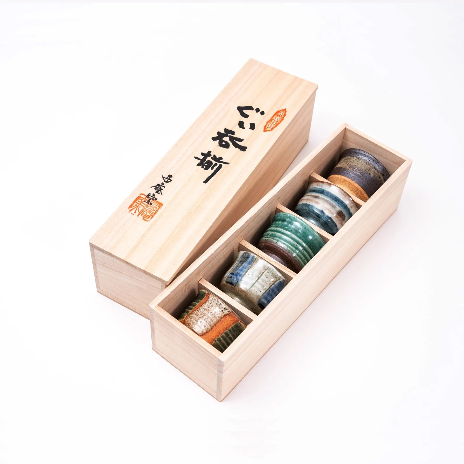 Versatile ceramic sake cup set for gifting or personal use